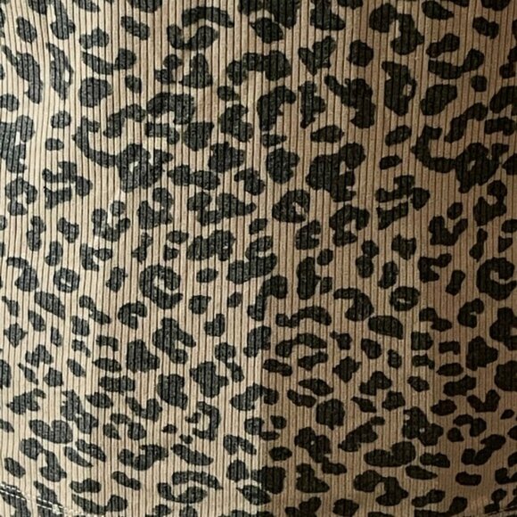 Style & Co Womens Long Sleeve Toffee Leopard Print Rib Turtleneck Top Medium NEW - Picture 2 of 7